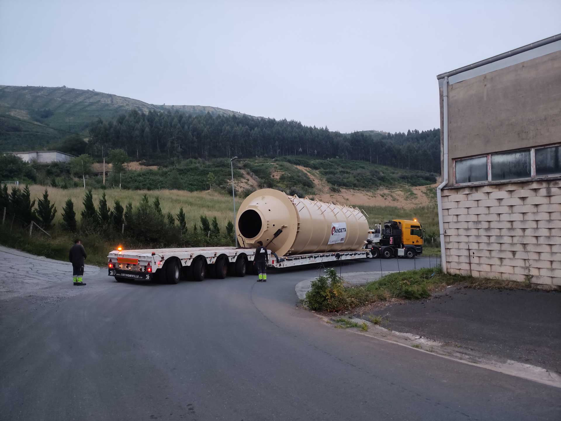 Trabajo de calderería